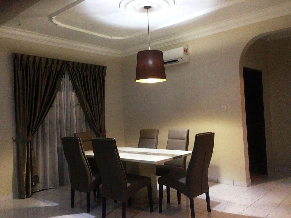 Here Hotel Skudai Exterior photo